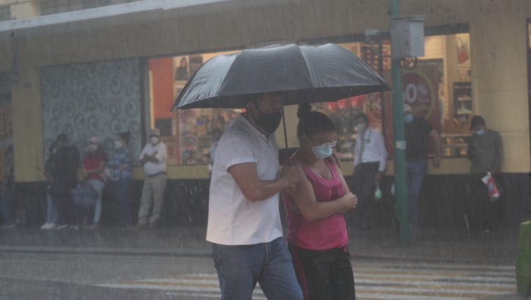 El Insivumeh pronostica lluvia para este 3 y 4 de octubre del 2020. (Foto Prensa Libre: Hemeroteca PL) 