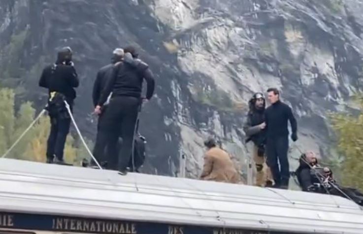 Tom Cruise durante el rodaje de “Misión Imposible 7”. (Foto Prensa Libre: Tomada de Instagram/fotokjerrin)