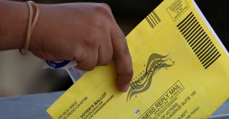 La realidad es que una vez registrado el voto no es posible cambiarlo. (Foto Prensa Libre: Voa Noticias)