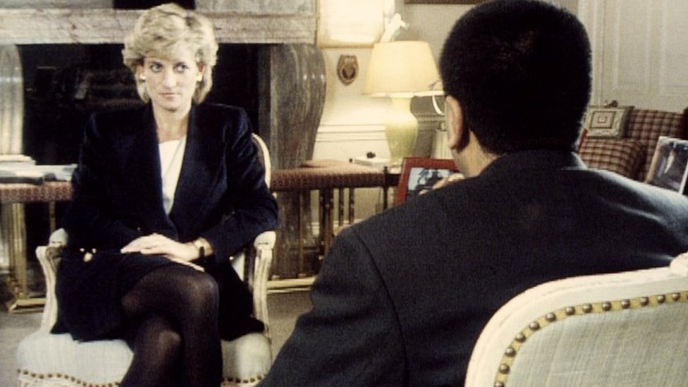 La entrevista que hizo el periodista Martin Bashir con la princesa Diana fue transmitida en 1995. (Foto Prensa Libre: BBC)