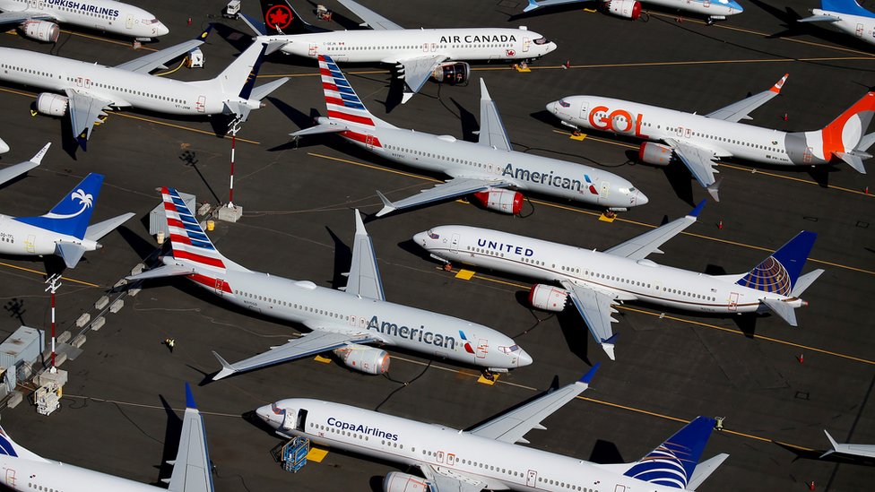Los reguladores ordenaron que el 737 Max de Boeing permaneciera en tierra tras los accidentes de Indonesia y Etiopía. (Foto Prensa Libre: Reuters)