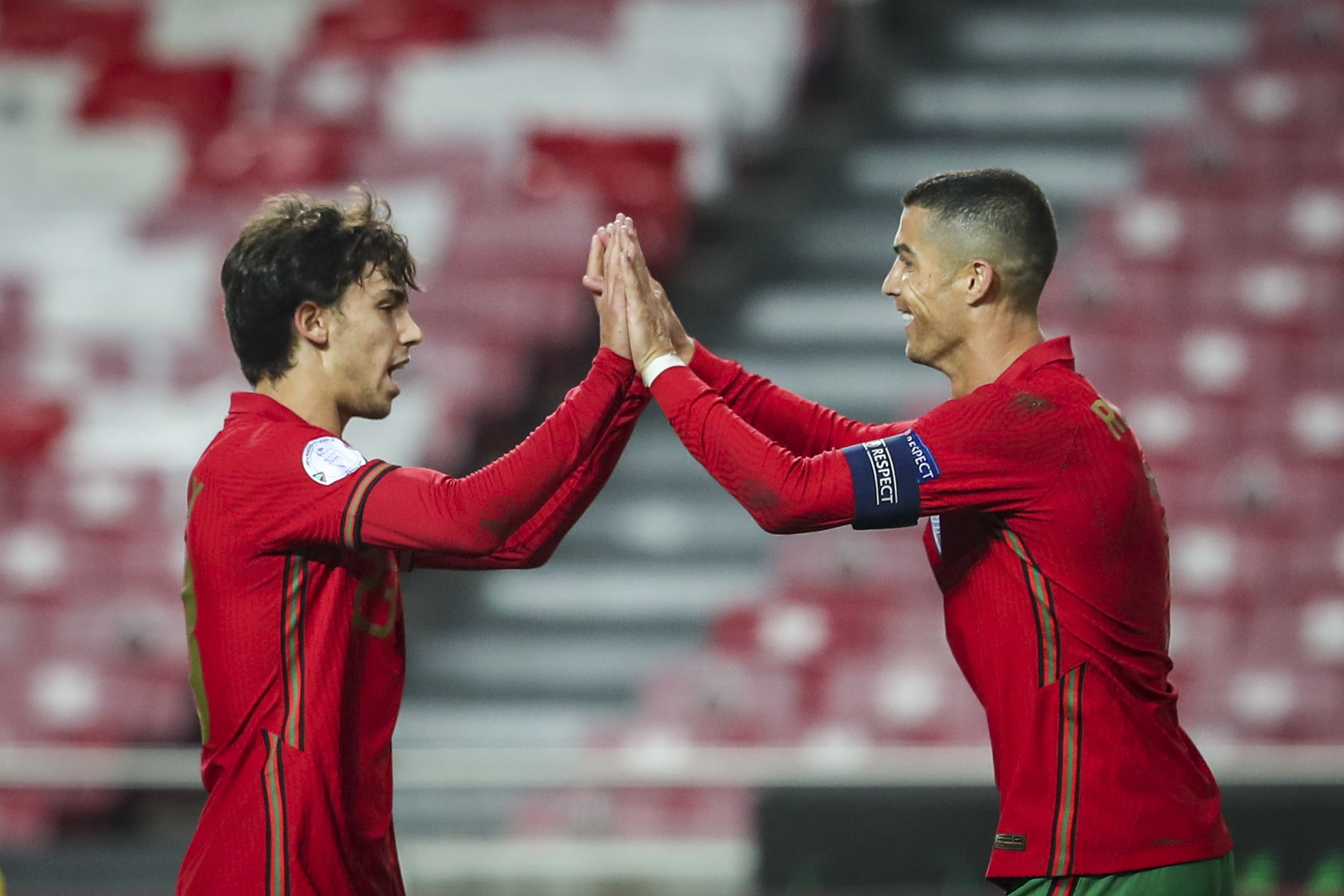 Cristiano Ronaldo anotó en la goleada de Portugal a Andorra y llegó a 102 goles con su selección. (Foto Prensa Libre: EFE)