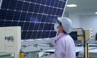 La empresa mexicana Solarever, especializada en la fabricación de paneles solares que inauguró este lunes, una nueva planta en México, en la ciudad de Tecomán, estado de Colima, oeste del país, cuya inversión fue de unos 20 millones de dólares, capital de origen chino. Foto Prensa LIbre: EFE/SOLAREVER