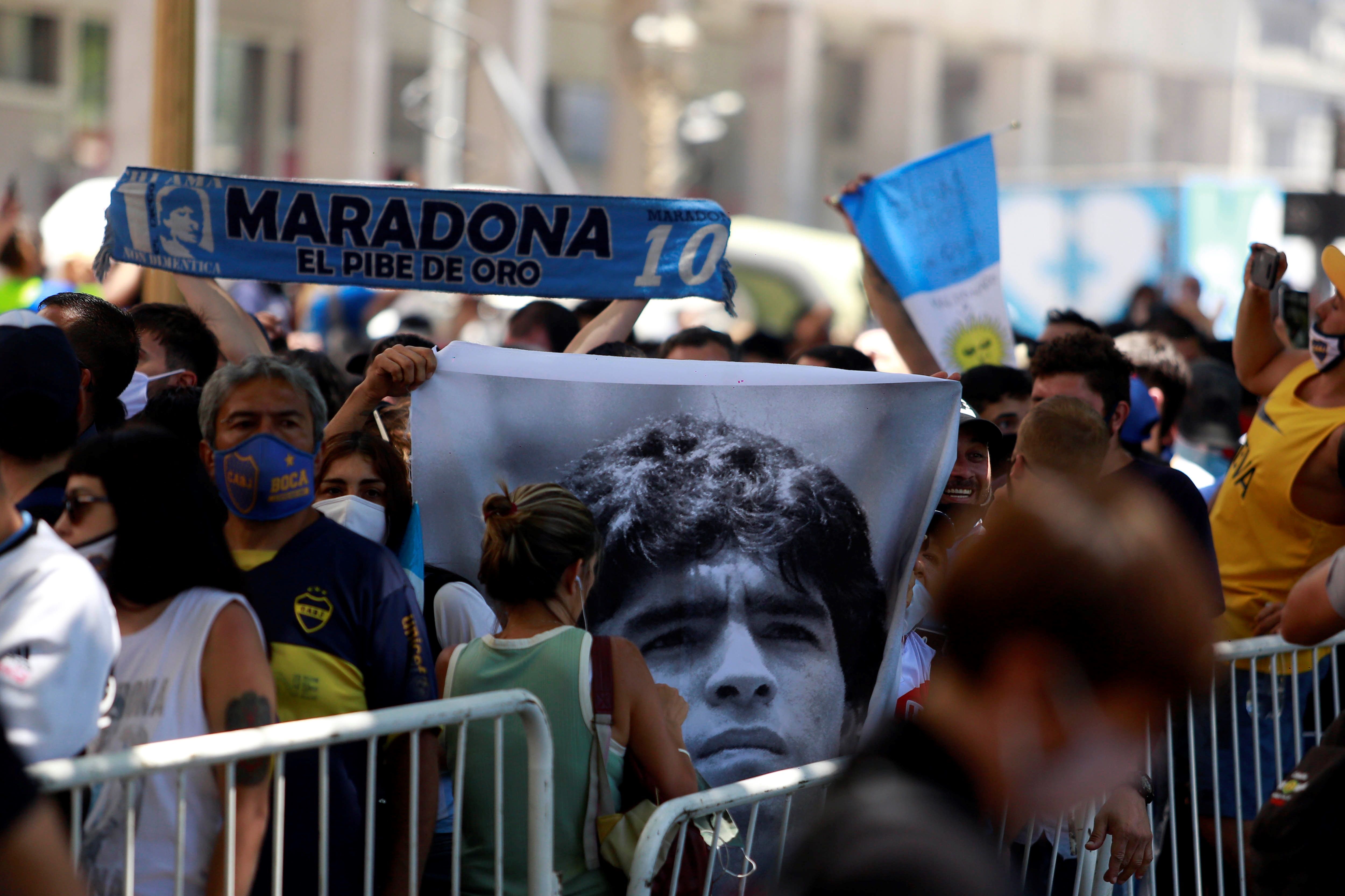 Estos fueron los resultados de la autopsia que muestran que, Maradona, murió mientras dormía. (Foto Prensa Libre: EFE)
