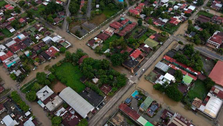 Inundaciones causadas por la tormenta ETA en 2020 en Alta Verapaz, . (Foto Prensa Libre: AFP)