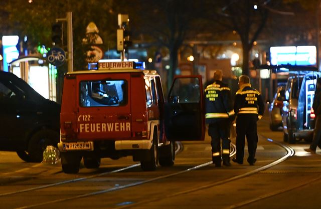Terrorismo en Viena: hombres armados perpetran ataques en el centro de la ciudad