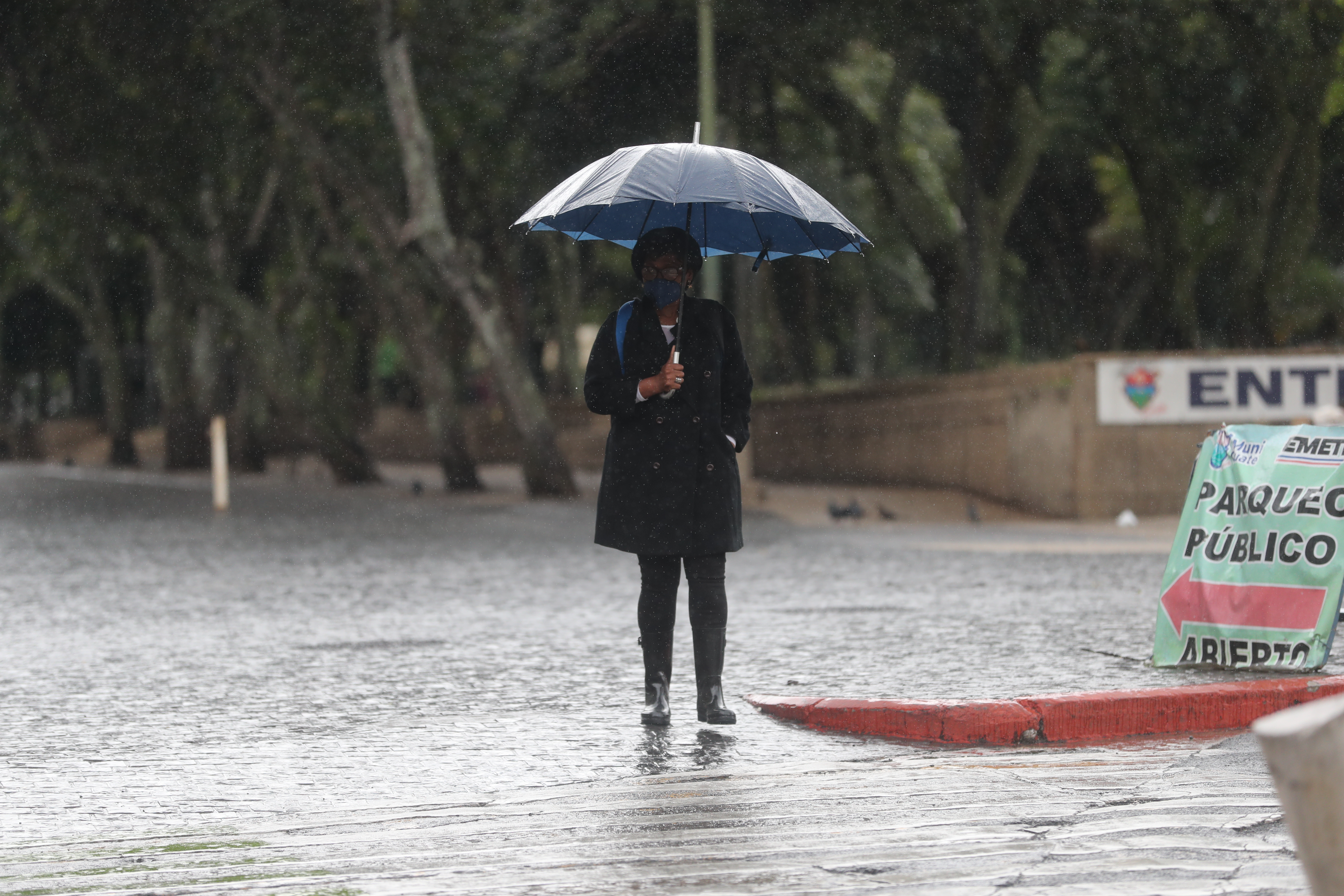 Las lluvias continuarán afectando a varios departamentos de Guatemala. (Foto Prensa Libre: Érick Ávila)