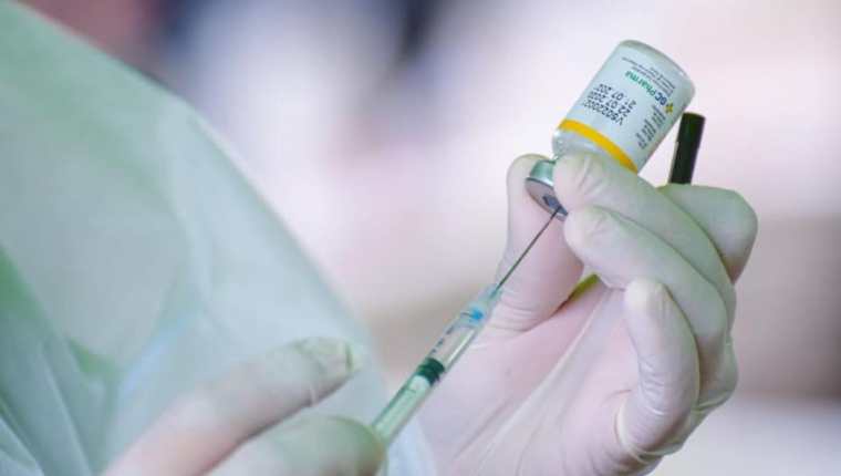 Guatemala prepara cuarto frío para almacenar vacuna contra el covid-19. (Foto Prensa Libre: Ministerio de Salud)