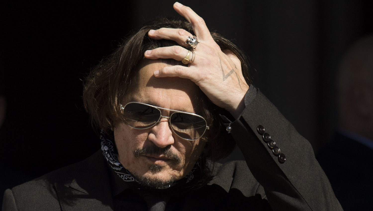 Johnny Depp pierde juicio contra diario inglés que lo presentó como un esposo violento. (Foto Prensa Libre: EFE)