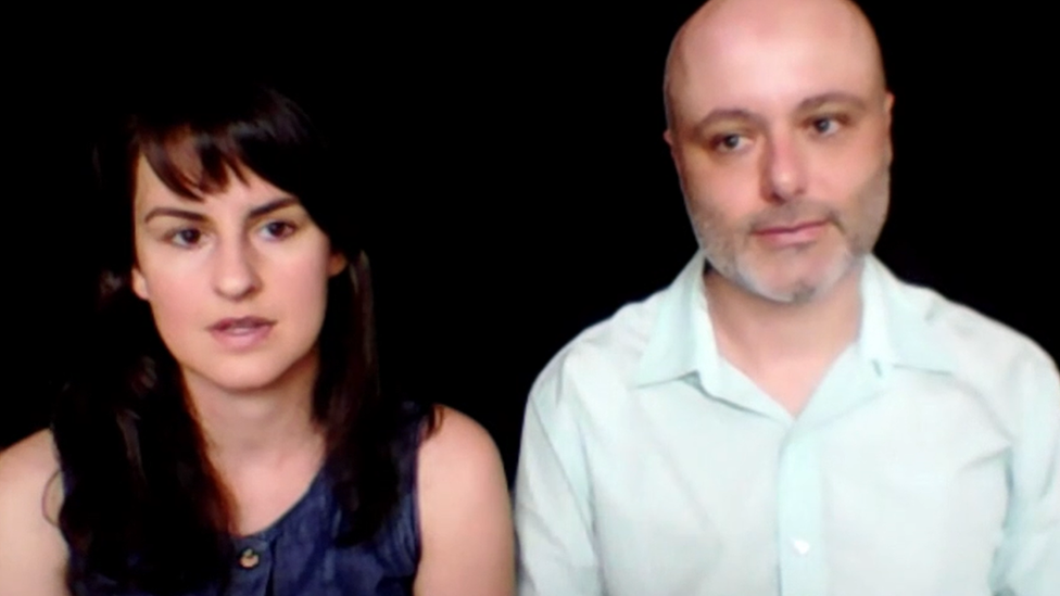 Richard y Rafaela dicen que el encierro les hizo darse cuenta de que su matrimonio ya no funcionaba. (Foto Prensa Libre: BBC)