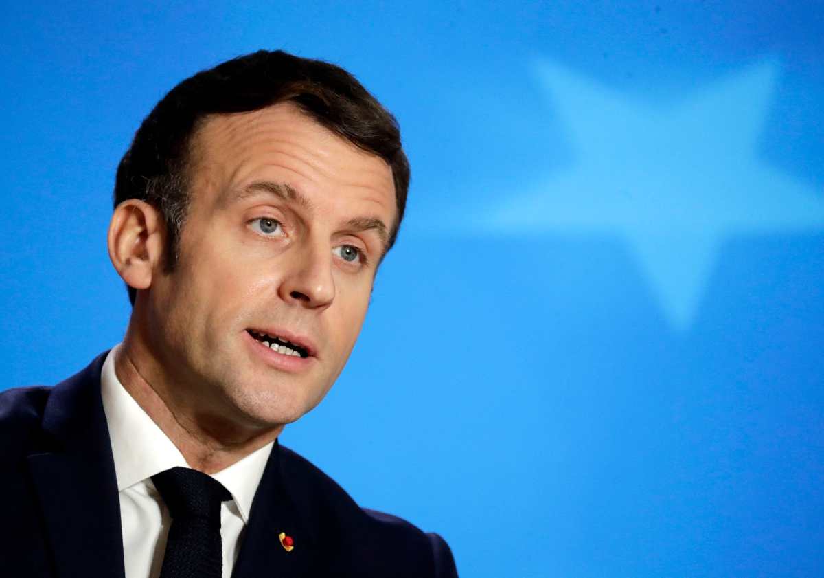 Presidente francés Emmanuel Macron da positivo al coronavirus y líderes políticos se aíslan