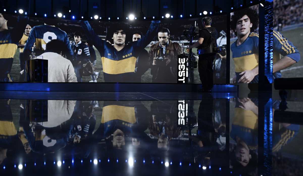 Sentido homenaje a Diego Maradona y Paolo Rossi en la gala The Best