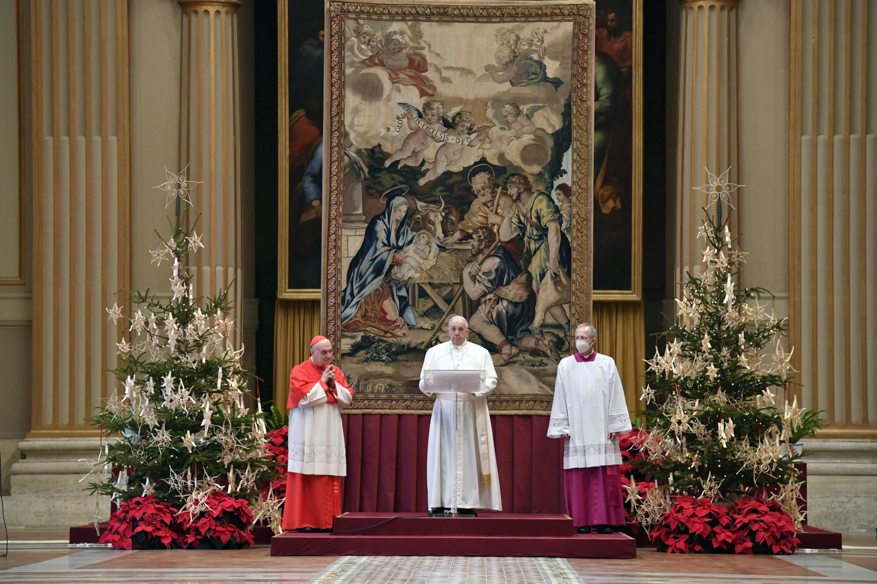 El papa Francisco se refirió a la niñez y al coronavirus en su mensaje de Navidad. (Foto Prensa Libre: EFE)