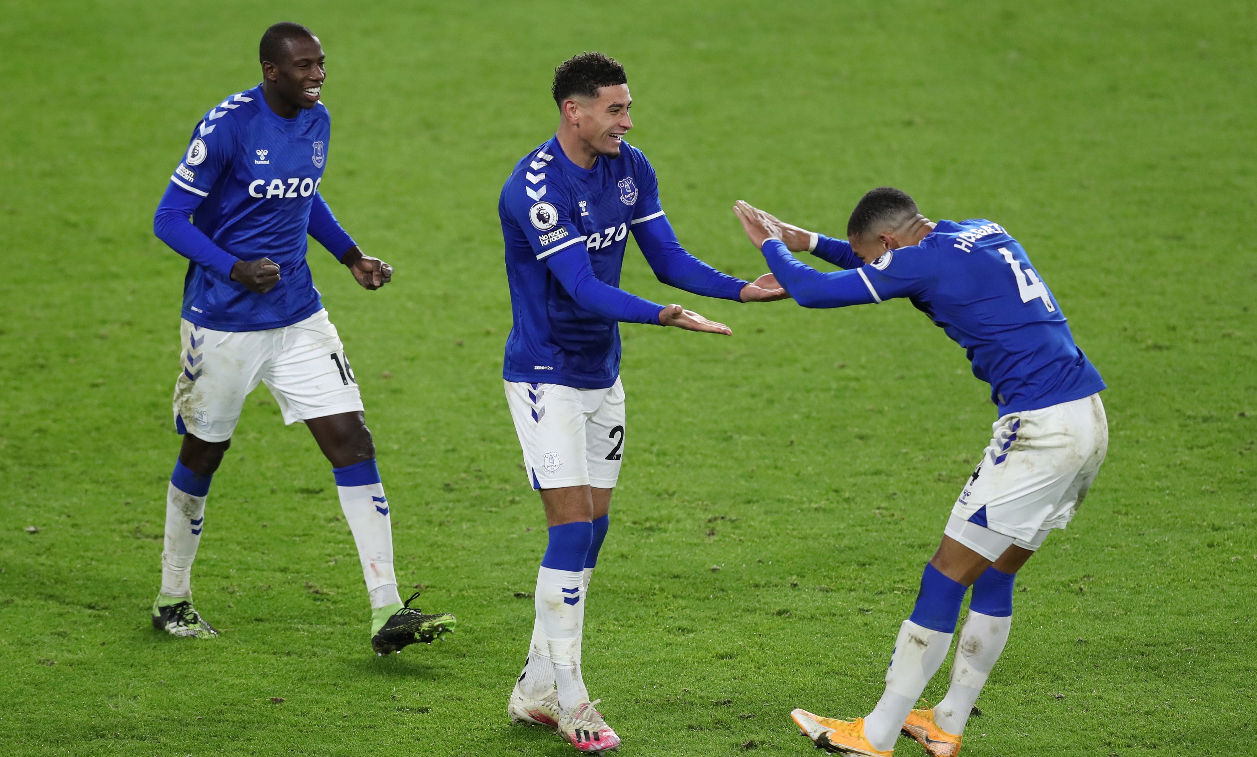 El Everton ganó su encuentro de visita ante el Sheffield y se puso segundo en la tabla de posiciones de la Premier League. (Foto Prensa Libre: EFE)