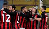 El AC Milan suma 22 partidos sin perder en la Serie A y es el actual líder del torneo local italiano. (Foto Prensa Libre: AFP)