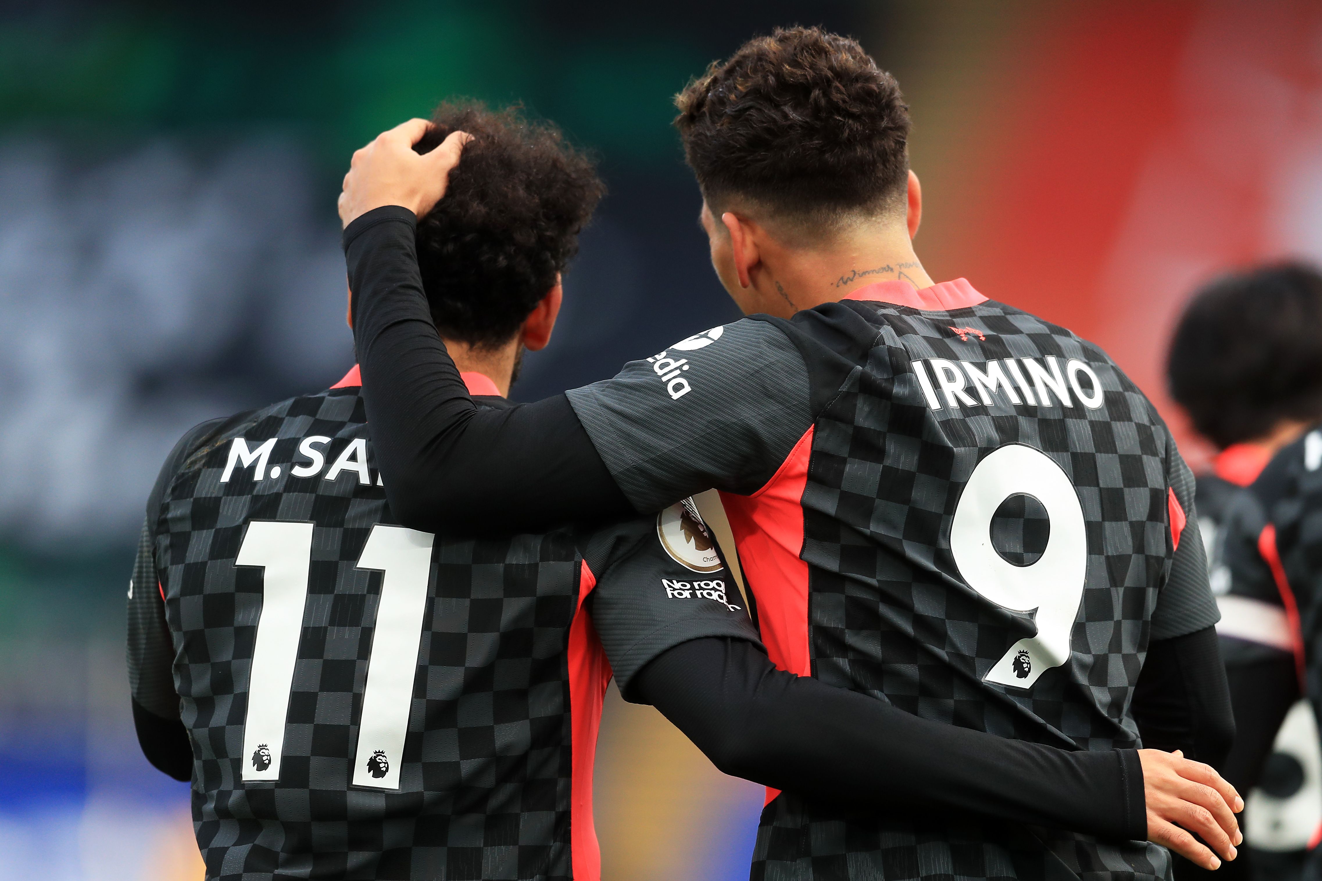 Salah y Firmino anotaron, cada uno, un doblete en la victoria del Liverpool por 7-0 sobre el Crystal Palace. (Foto Prensa Libre: AFP)
