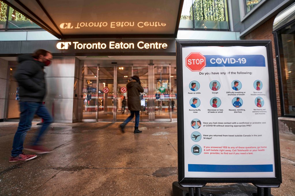 Canadá ha implementado varias medidas para frenar el coronavirus. (Foto Prensa Libre: AFP)