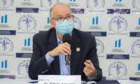 Edwin Asturias teme que los guatemaltecos no respeten las recomendaciones para evitar contagios de coronavirus durante las festividades de fin de año. (Foto Prensa Libre: Coprecovid)