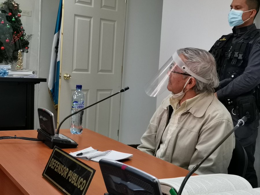 El exguerrillero César Montes queda ligado a proceso por usurpación de tierras en Alta Verapaz