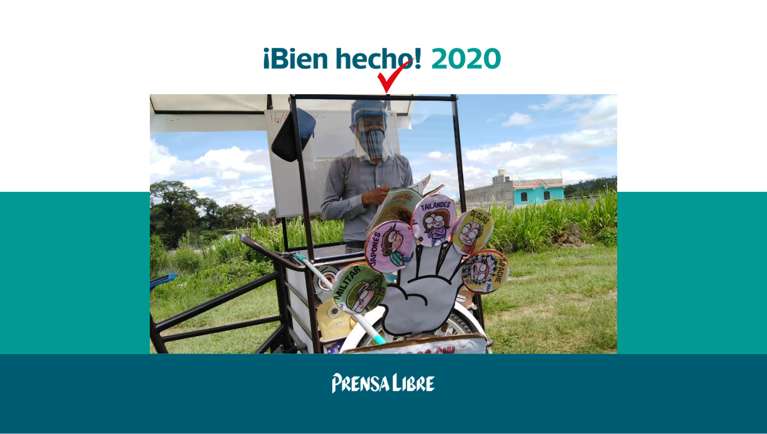 Gerardo Ixcoy, conocido como el “Profe Lalito”, acondicionó una bicicleta para llevar educación de casa en casa a sus alumnos durante la pandemia, en Santa Cruz del Quiché. (Foto Prensa Libre: Héctor Cordero)