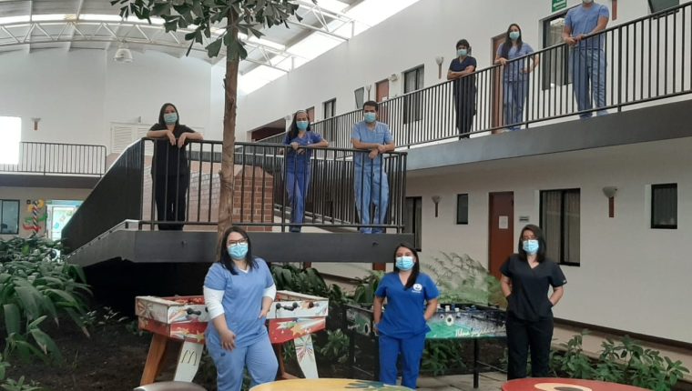 Los médicos están al frente para atender la pandemia del coronavirus en Guatemala. (Foto Prensa Libre: Hemeroteca PL) 