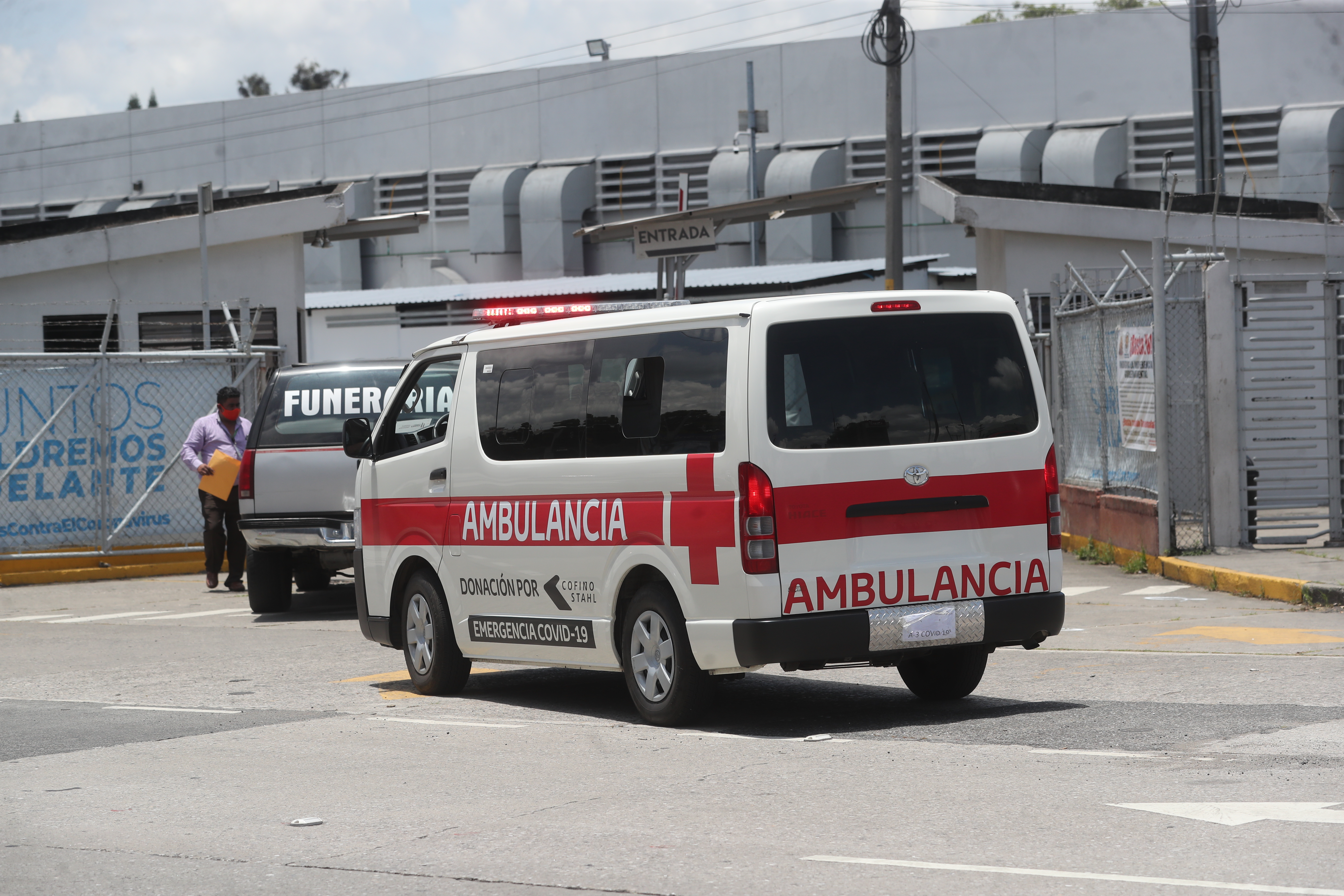 El hospital temporal del Parque de la Industria es uno de los lugares destinados para tratar a pacientes de coronavirus. (Foto Prensa Libre: Érick Ávila)