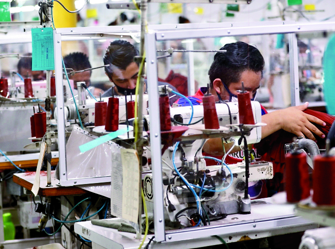 Colombia está interesada en textiles, construcción y energía, entre otros rubros de inversión. (Foto Prensa Libre: Érick Ávila)