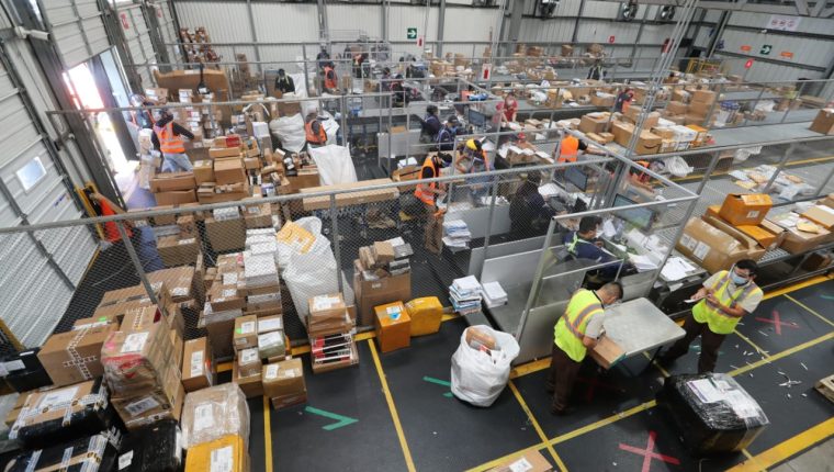 La pandemia aceleró el comercio electrónico y Centroamérica trabaja en la modernización de la legislación aduanera. (Foto Prensa Libre: Hemeroteca) 