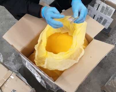 Encuentran 418 kilos de cocaína en encomienda que simulaba pintura en polvo