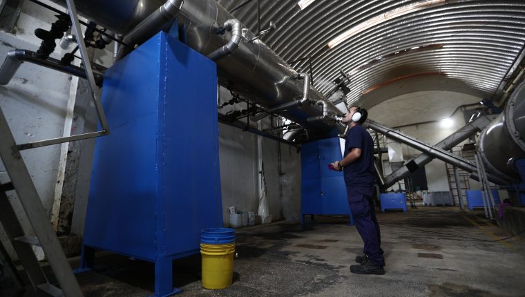 En Guatemala para el 2021 regirá el salario mínimo del 2020. (Foto Prensa Libre: Carlos Hernández)