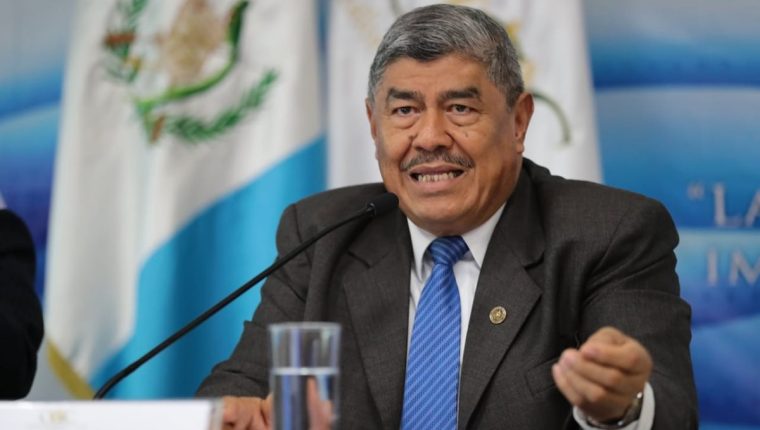 Carlos Mencos, excontralor general de cuentas y diputado al Congreso. (Foto: Hemeroteca PL) 