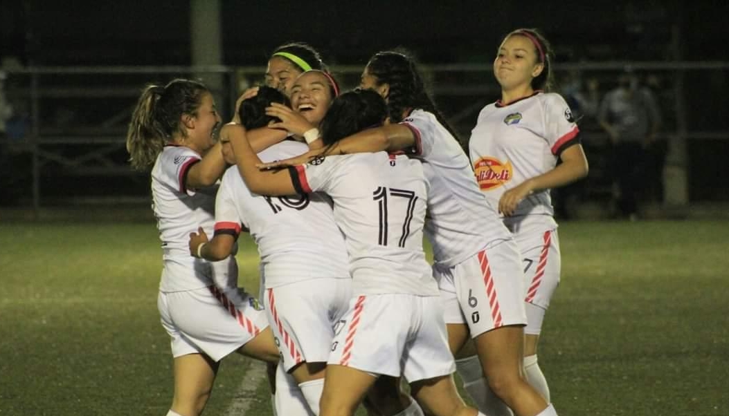 Liga Nacional Femenina define a tres de sus cuatro semifinalistas