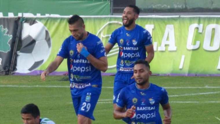 Danilo Guerra anotó el único gol del encuentro entre Antigua GFC y Cobán Imperial. (Foto Prensa Libre: Cortesía Cobán Imperial)