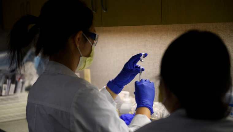 Italia también detectó la nueva cepa del coronavirus. (Foto Prensa Libre: AFP)