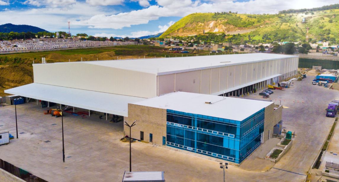 El nuevo centro de distribución de PepsiCo está ubicado en Villa Nueva, y empezó a funcionar en octubre pasado. Se generaron 87 nuevos empleos. (Foto Prensa Libre: Cortesía PepsiCo)