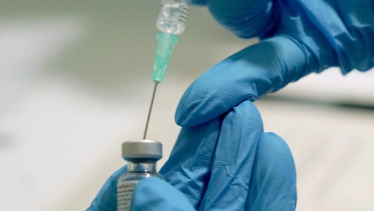 Coronavirus: EE. UU. comienza vacunación contra covid-19, mientras Francia  lanza test masivos – Prensa Libre