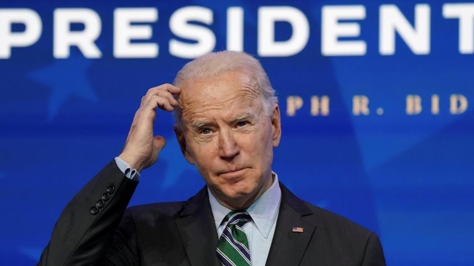 Se informa que Biden planea iniciar su presidencia con diez intensos días de medidas y decretos.