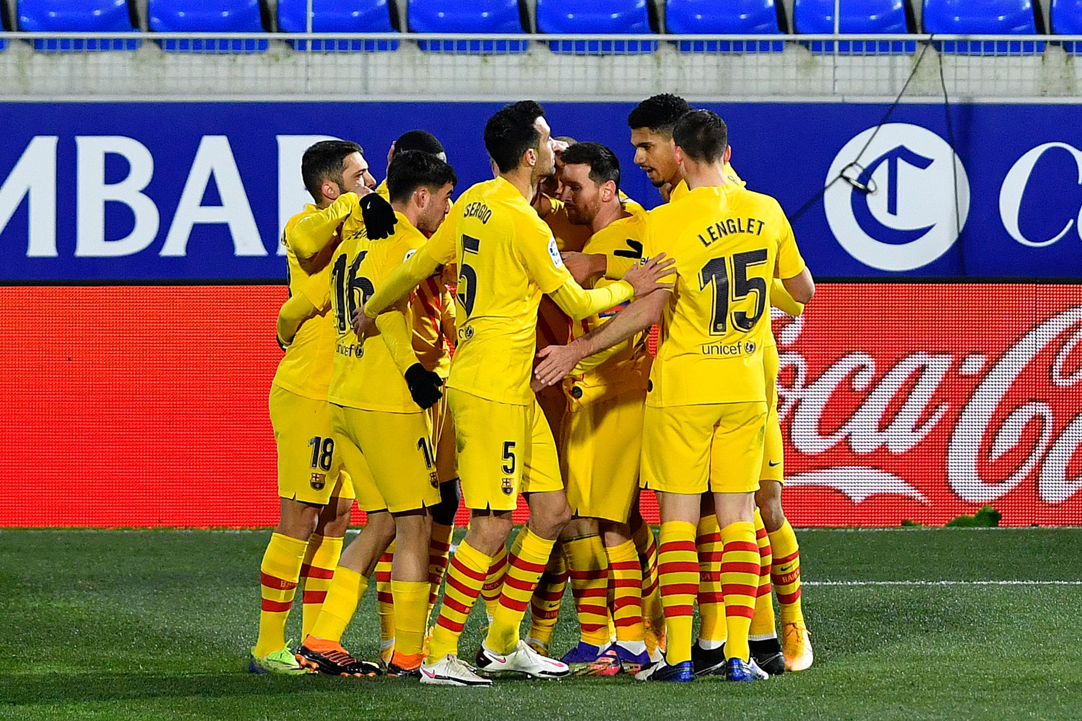 El Barcelona regresó al camino del triunfo al ganar por la mínima al Huesca, esto luego de haber empatado contra el Eibar. (Foto Prensa Libre: AFP)