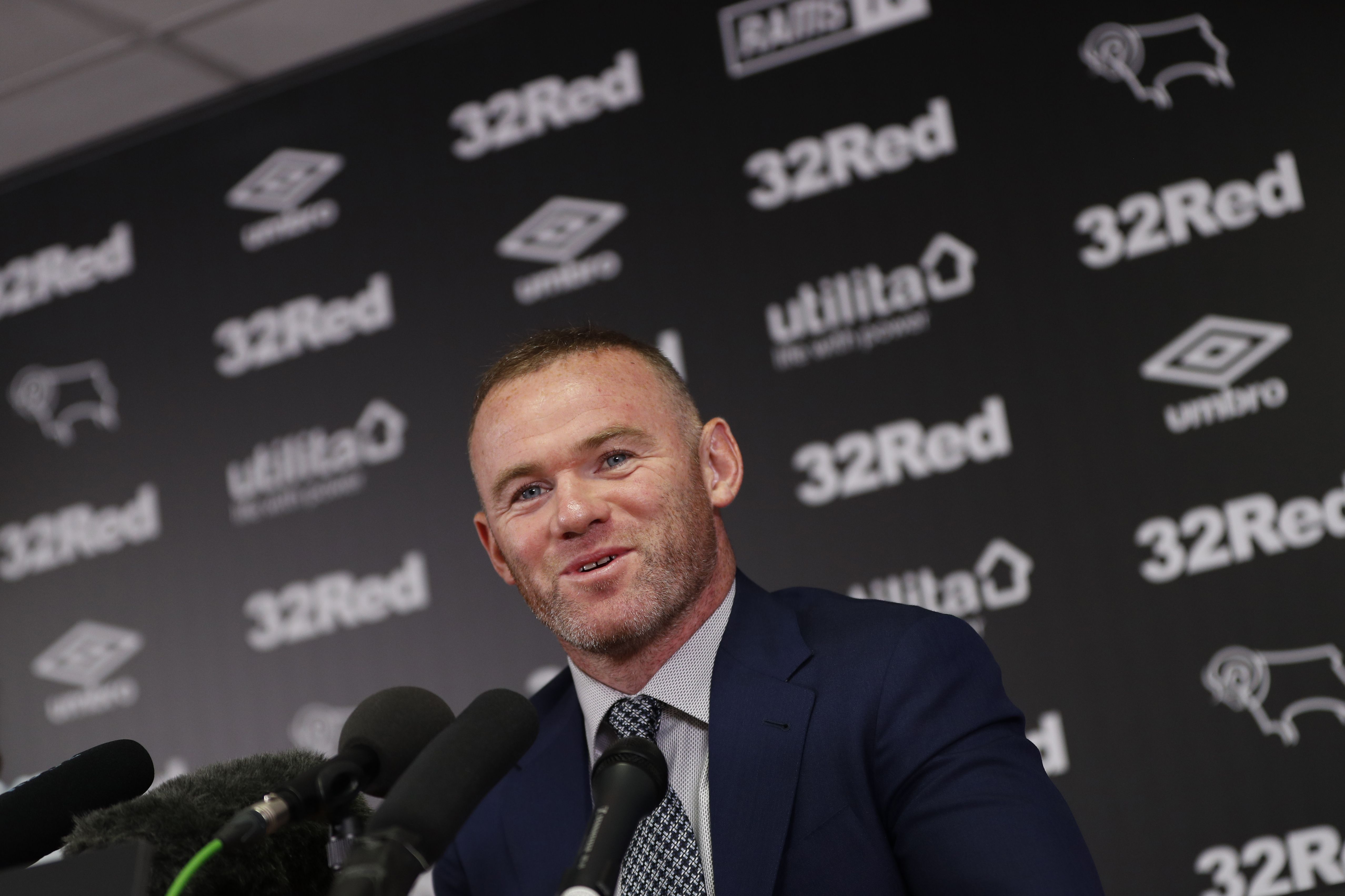 Wayne Rooney anunció su retiro como futbolista a los 35 años. (Foto Prensa Libre: AFP)