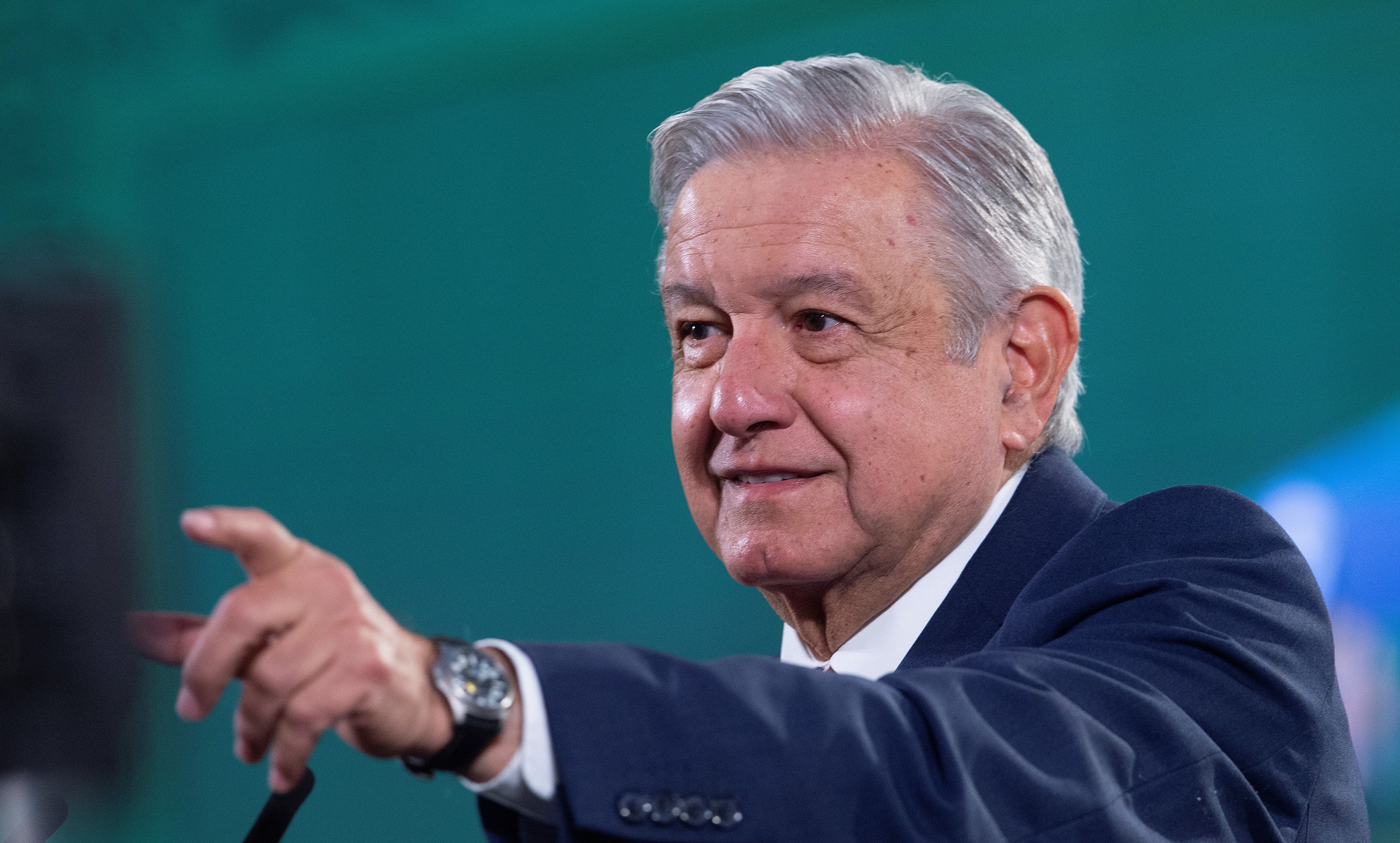 El presidente de México, Andrés Manuel López Obrador, dio luz verde para que empresas privadas importen vacunas contra el covid-19. (Foto Prensa Libre: EFE)