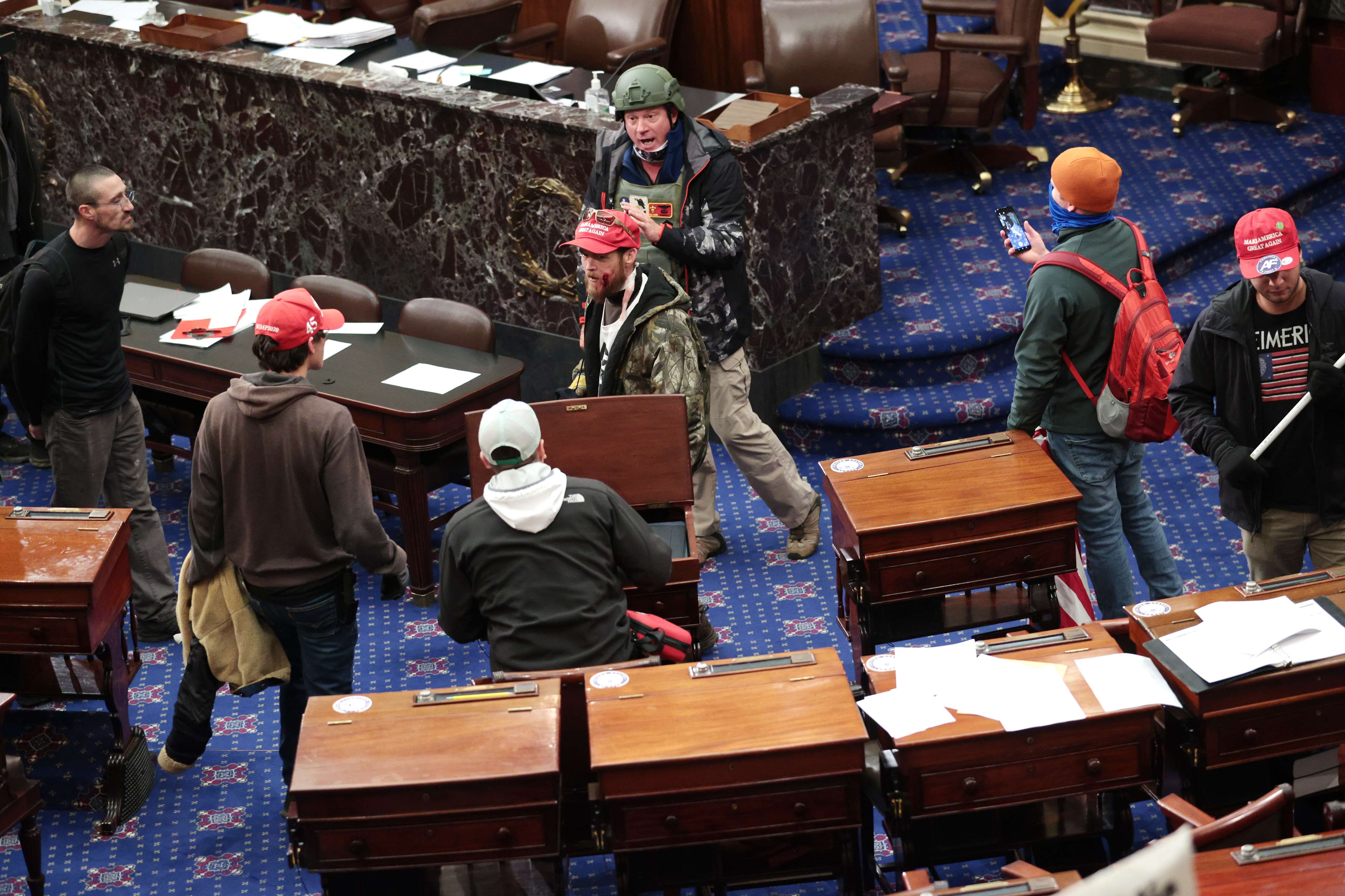 Militantes de Trump irrumpieron en el Capitolio. (Foto: AFP)