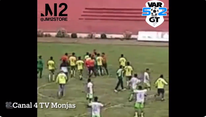 Una nueva agresión de jugadores contra árbitros se registró durante un torneo amateur de fútbol en Jalapa. 