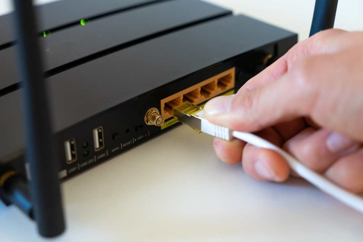 ¿Para qué sirve el puerto USB que se encuentra en el router?
