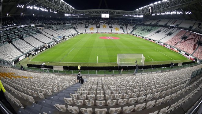 La Real Sociedad jugará contra el Manchester United, por la Europa League, en el Juventus Stadium. Foto Prensa Libre: EFE.
