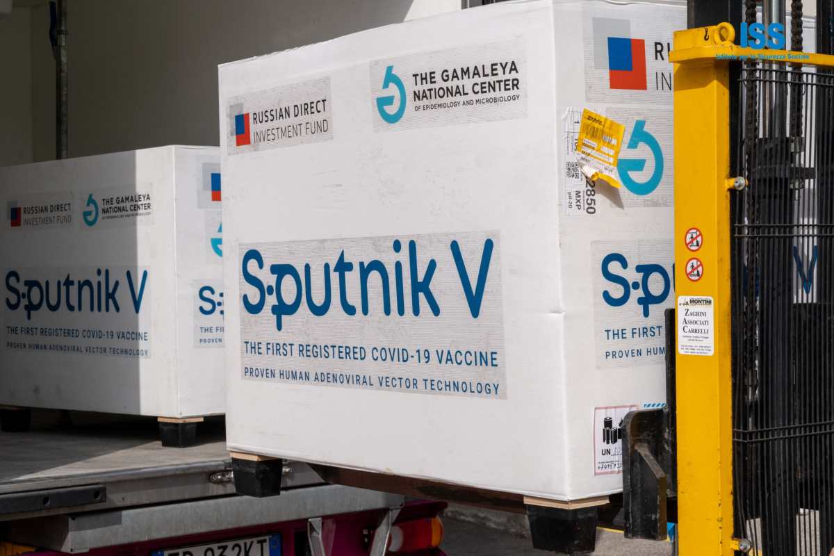 Salud afirma que tiene aseguradas 11 millones 900 mil vacunas contra el coronavirus de Sputnik, Pfizer y Johnson & Johnson