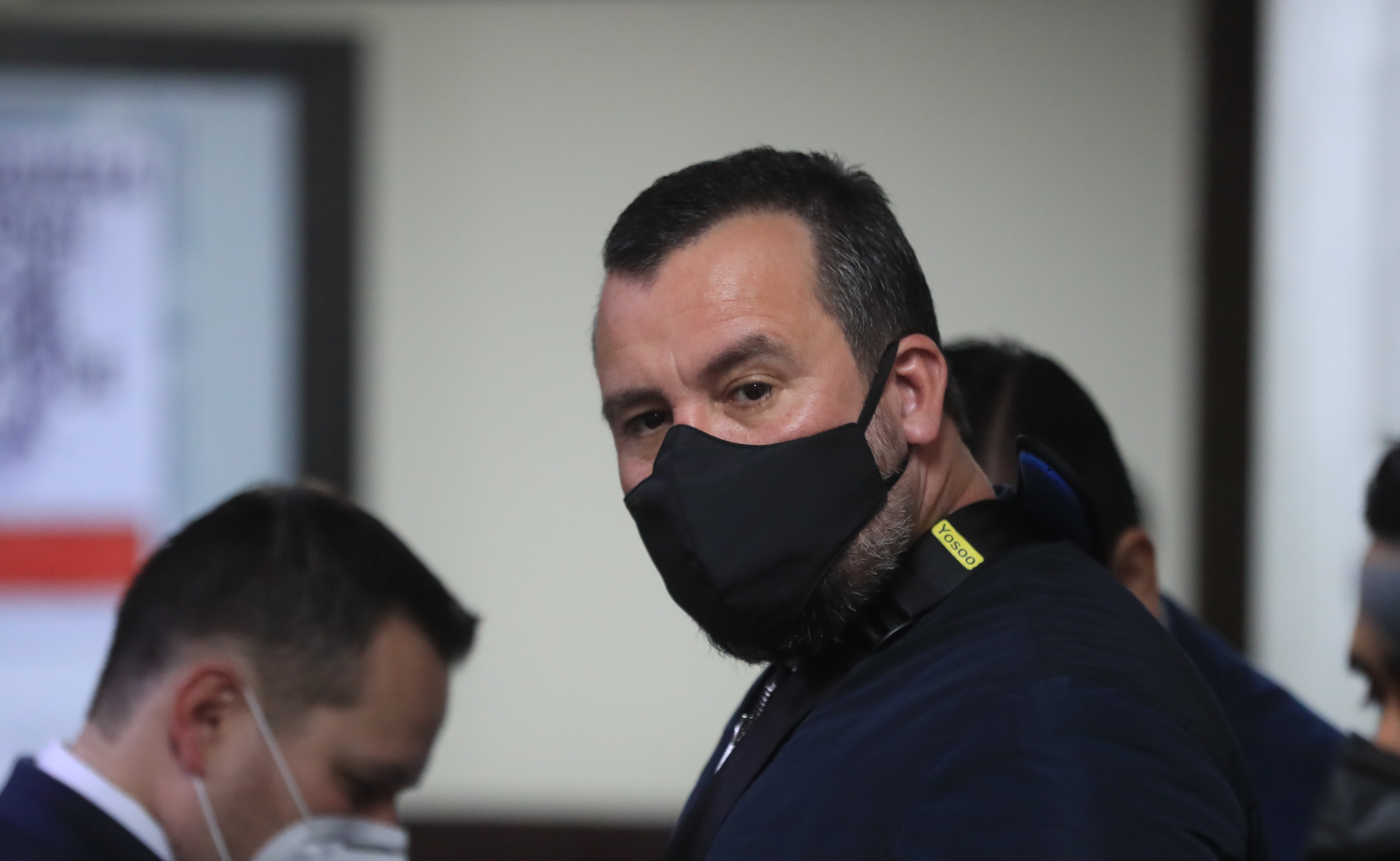 Alejandro Sinibaldi ingresa a la sala de audiencia del Juzgado Undécimo para el caso Transurbano. Foto: Hemeroteca PL