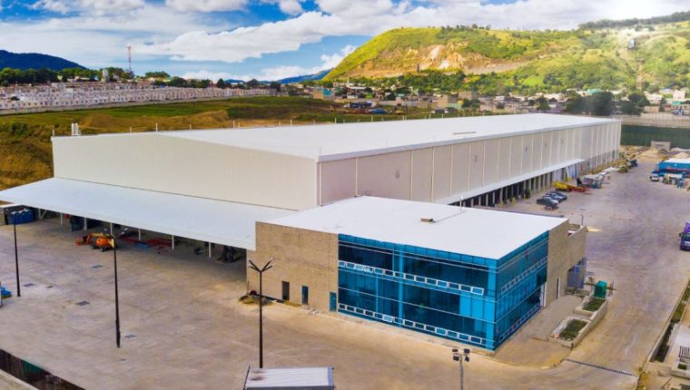 El anuncio de una inversión de US$70 millones de Pepsico para una nueva planta en Villa Nueva, en la industria agroalimentaria, fue de los movimientos relevantes del 2020. (Foto Prensa Libre: Hemeroteca)