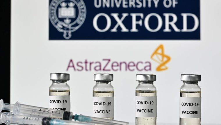 Aprobación de la OMS busca acelerar las jornadas de vacunación contra el coronavirus. (Foto: EFE)