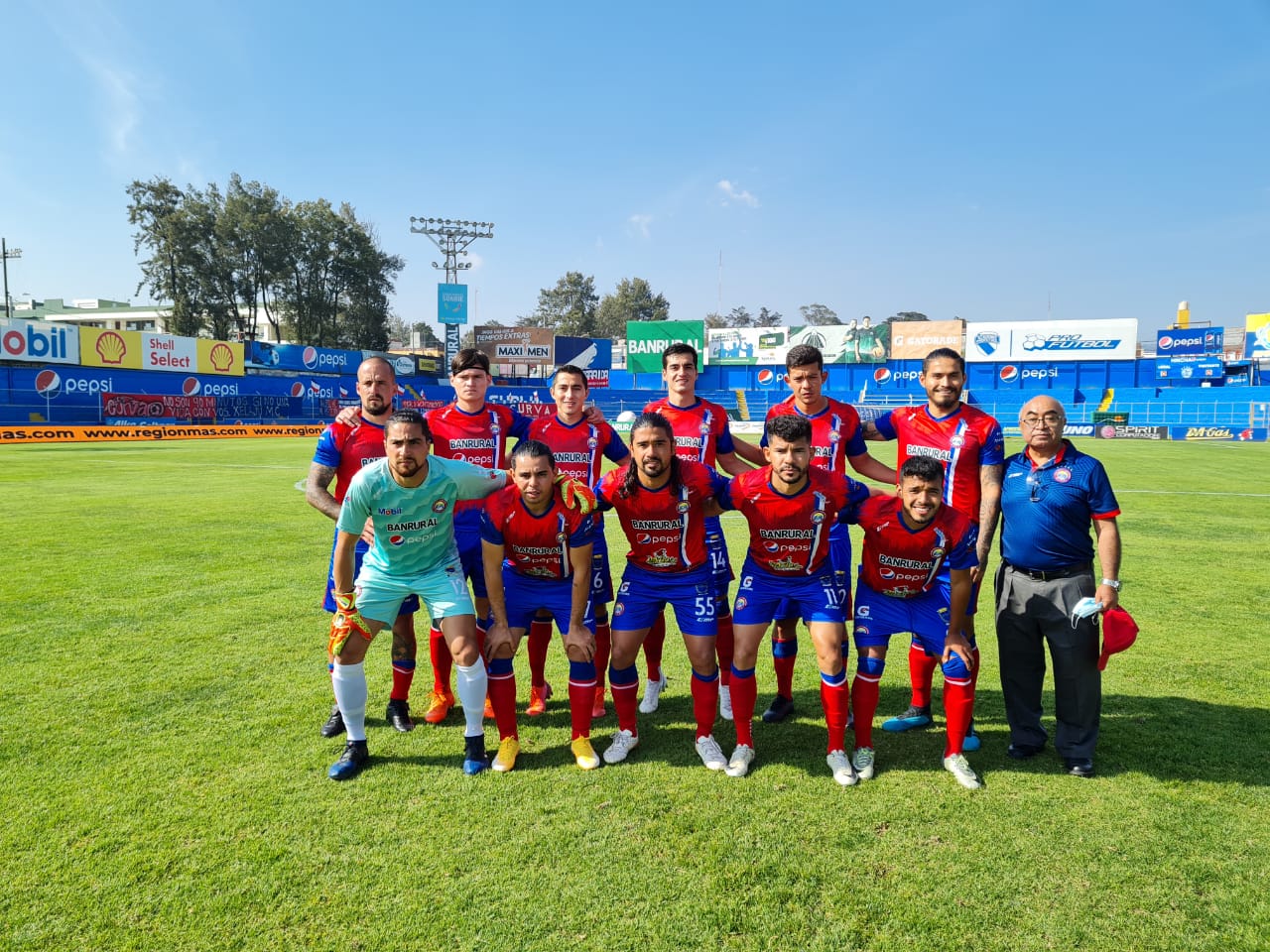 Xelajú MC superó a Iztapa en el partido disputado en el estadio Mario Camposeco. (Foto Cortesía).