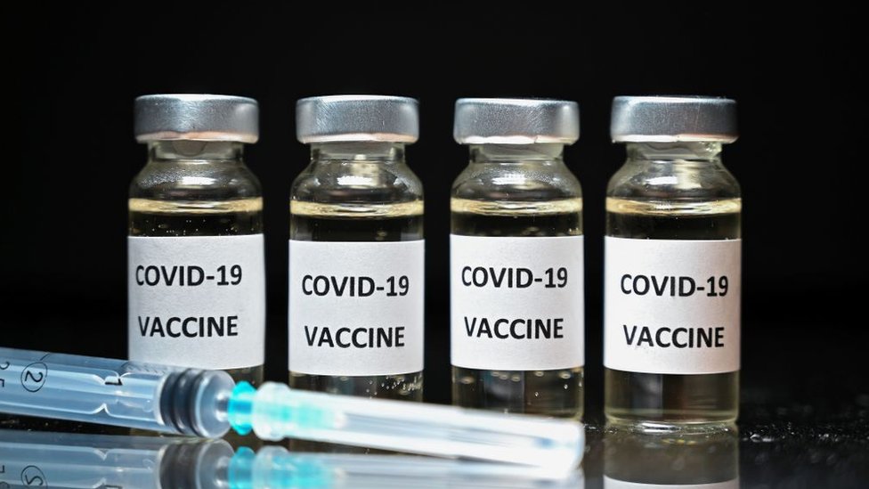 El 75% de las vacunas de covid que se han administrado hasta ahora se han dado en 10 países desarrollados, dice la OMS.